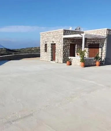 Vonies Private Stone House Casa de Férias *
